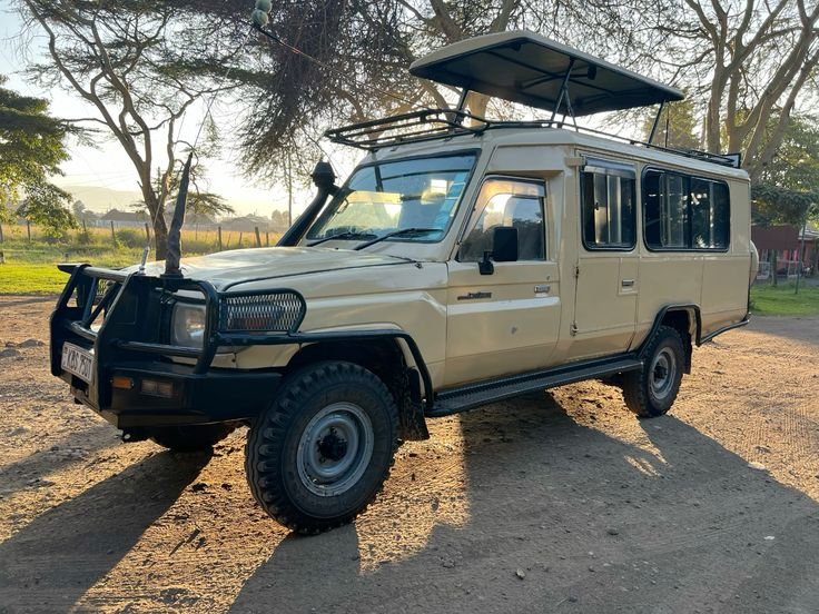 safari-van-for-hire-in-uganda